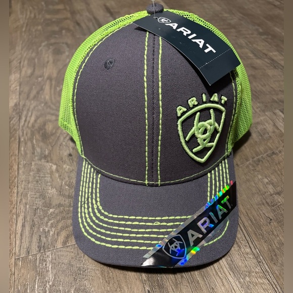 Ariat Jim Cap, snap back, canvas,mesh 6 vent panel, Embroidered logo - Picture 1 of 10